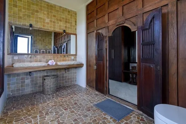 Luxury Villa, 4 Yatak Odası, Kişiye Özel Havuzlu, Deniz Manzaralı