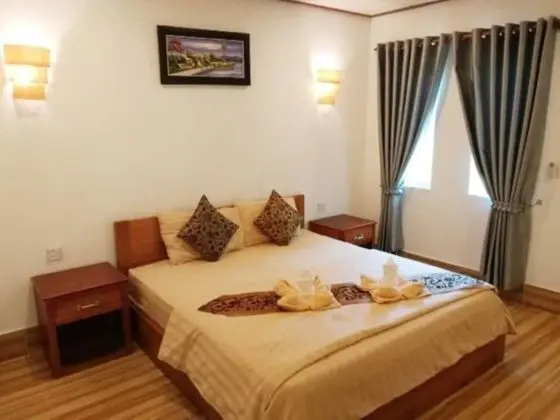Deluxe Tek Büyük Yataklı Oda, Bahçe Manzaralı