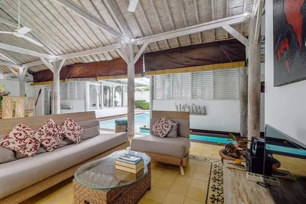 Basic Villa, Birden Çok Yatak