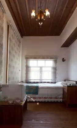 Tek Kişilik, Bahçe Manzaralı