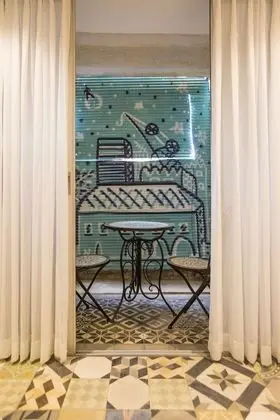 Deluxe Stüdyo, Balkon