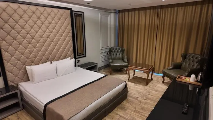 Çift Kişilik,Şehir Manzaralı,Fransız Balkonlu