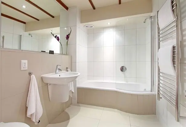 Luxury Oda