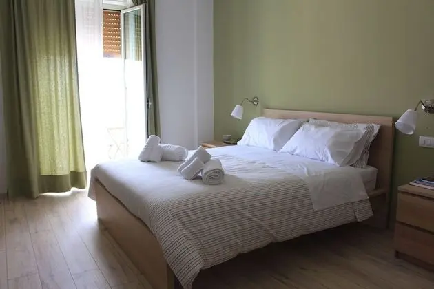 Comfort Tek Büyük Yataklı Oda, Balkon, Vadi Manzaralı (Private External Bathroom)