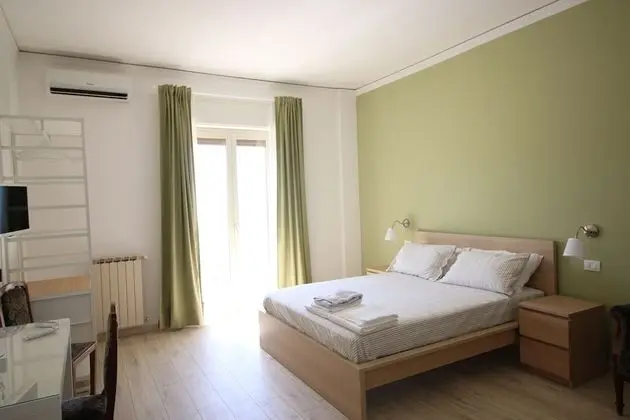 Comfort Tek Büyük Yataklı Oda, Balkon, Vadi Manzaralı (Private External Bathroom)