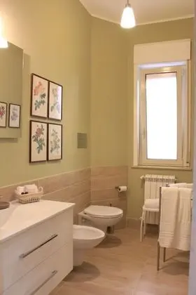 Comfort Tek Büyük Yataklı Oda, Balkon, Vadi Manzaralı (Private External Bathroom)
