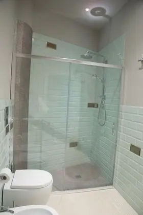Junior Süit, Banyolu/Duşlu, Bahçe Manzaralı
