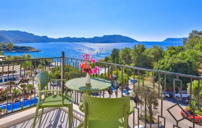 Çatı Katı Deluxe Oda,deniz Manzaralı,balkonlu