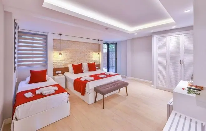 Comfort Üç Kişilik Oda,manzarasız,arka Cephe