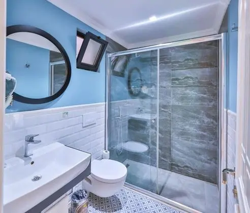 Comfort Üç Kişilik Oda,manzarasız,arka Cephe