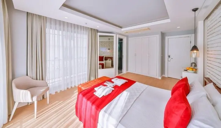 Deluxe Oda,deniz Manzaralı,balkonlu