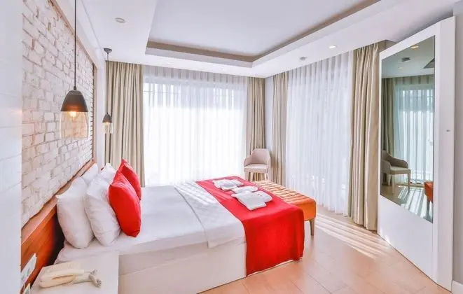 Deluxe Oda,deniz Manzaralı,balkonlu