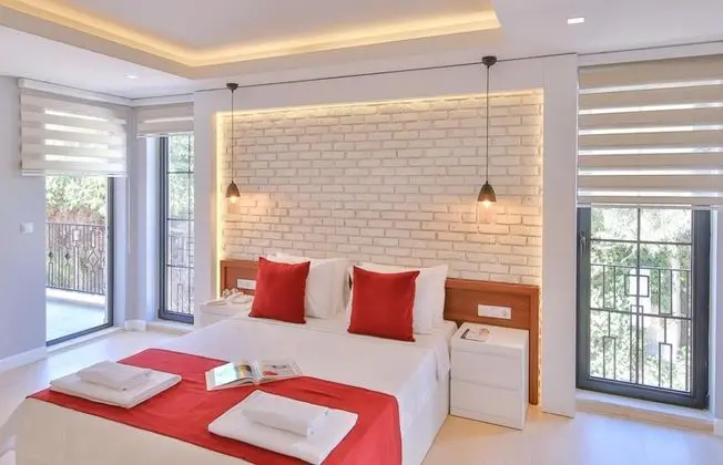 Triple, Dağ Manzaralı