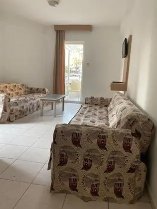 1+1 Apart Daire, Şehir Manzaralı