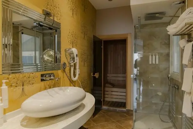 Presidential Suite,Göl Manzaralı,Jakuzili