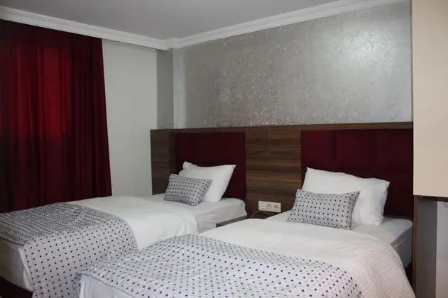 Çift Kişilik, Şehir Manzaralı