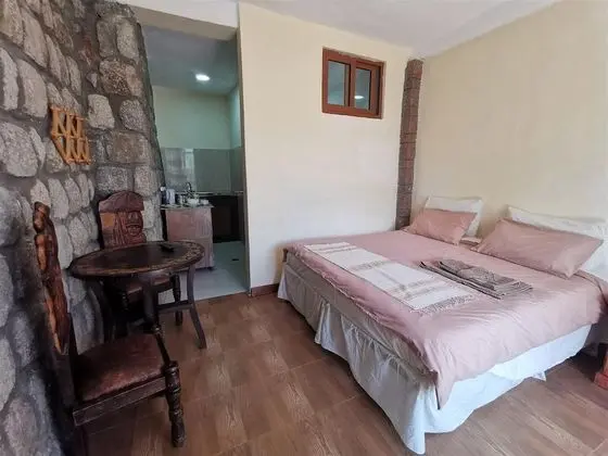 Apart Daire, Bahçe Manzaralı
