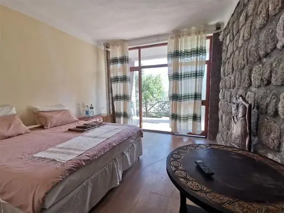 Apart Daire, Dağ Manzaralı