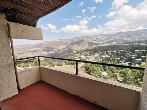 Apart Daire, Dağ Manzaralı