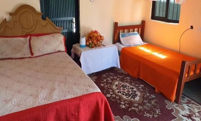 Family Tek Büyük Yataklı Oda