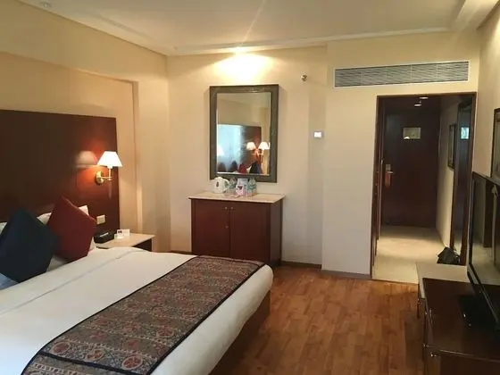 Deluxe Tek Büyük veya İki Ayrı Yataklı Oda