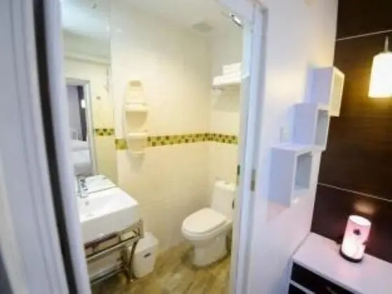 Standard Oda (Standard Double Room on 2nd Floor)