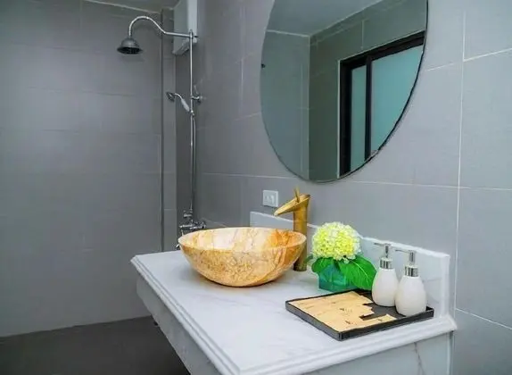 Deluxe Tek Büyük veya İki Ayrı Yataklı Oda, Bahçe Manzaralı