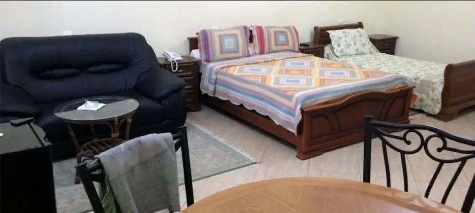 Üç Kişilik Oda