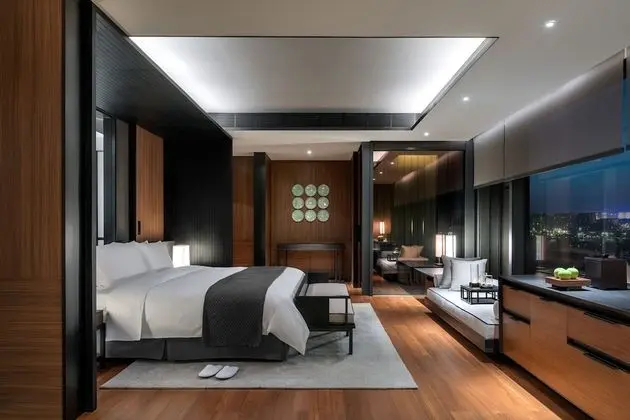 Superior Tek Büyük veya İki Ayrı Yataklı Oda