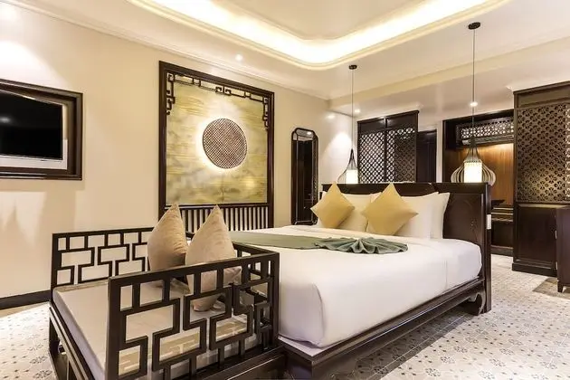 Luxury Tek Büyük Yataklı Oda, Balkon, Nehir Manzaralı