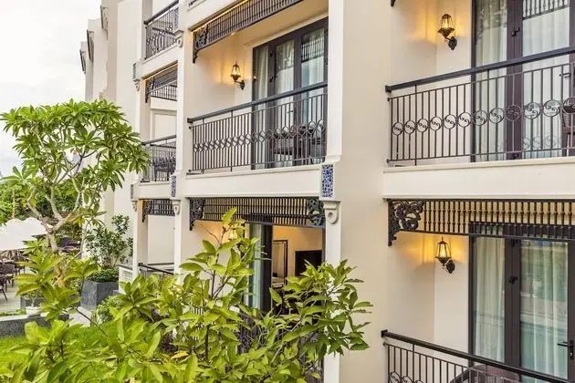 Luxury Tek Büyük Yataklı Oda, Balkon, Nehir Manzaralı