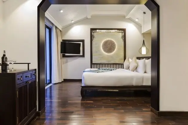 Süit, Balkon, Nehir Manzaralı