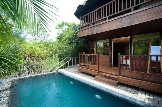 Hill Rock Pool villa