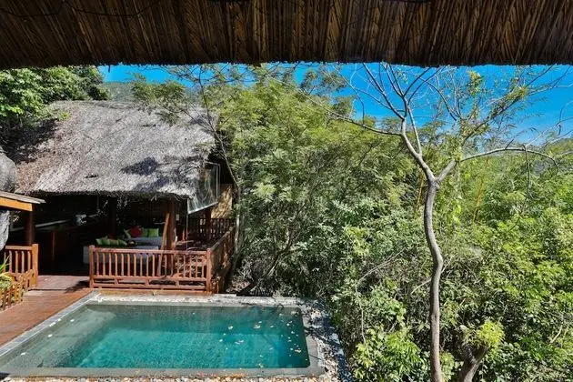 Hill Rock Pool villa