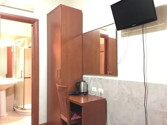 Standard Tek Büyük veya İki Ayrı Yataklı Oda, Özel Banyo