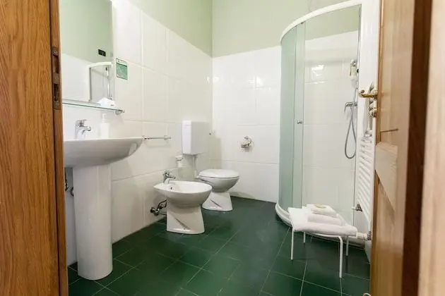 Classic Tek Büyük veya İki Ayrı Yataklı Oda