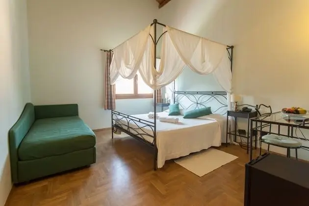 Superior Oda (Family)