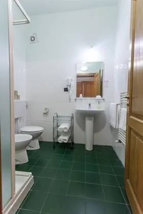 Superior Oda (Family)