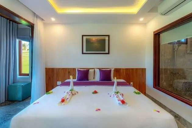 Deluxe Tek Büyük Yataklı Oda, 1 Yatak Odası, Balkon, Bahçe Manzaralı