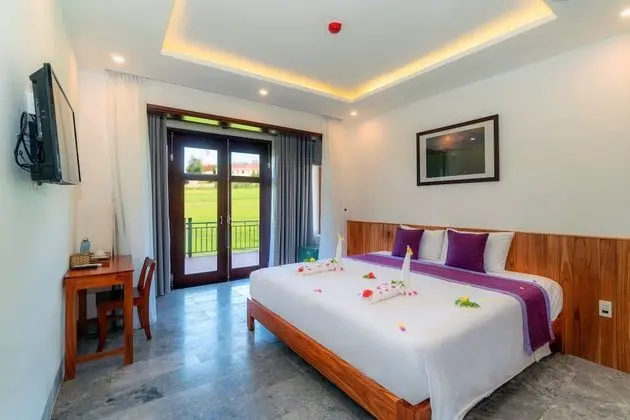 Superior Tek Büyük veya İki Ayrı Yataklı Oda, 1 Yatak Odası, Balkon, Bahçe Manzaralı