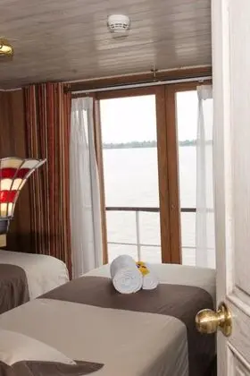 Upper Cabin Deck