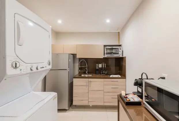 Junior Apart Daire, Şehir Manzaralı