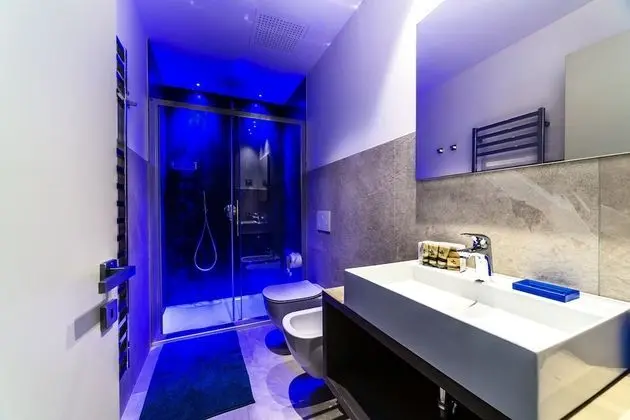Standard Çatı Katı (Loft), 1 Yatak Odası, Bahçe Manzaralı, Bahçeli