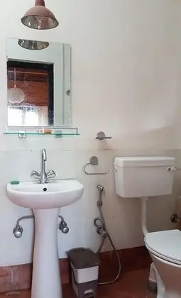 Ev