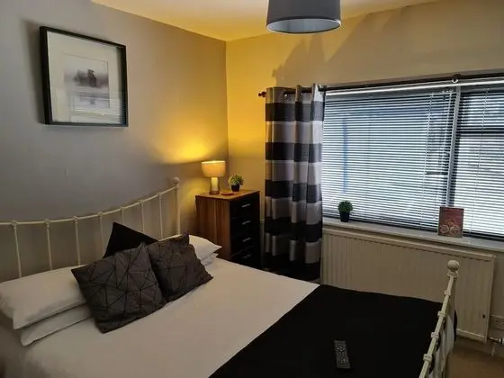 Standard Üç Kişilik Oda, Banyolu/Duşlu (Room 3 )