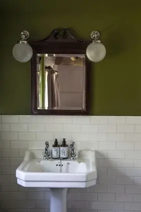 Basic Tek Büyük Yataklı Oda, Özel Banyo