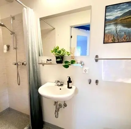 Tek Büyük veya İki Ayrı Yataklı Oda, Özel Banyo