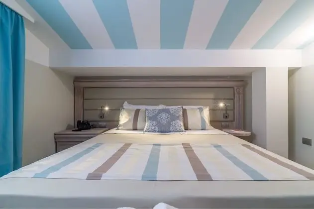 Economy Tek Büyük Yataklı Oda