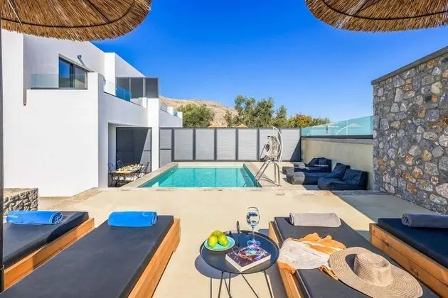 Villa, 2 Yatak Odası, Kişiye Özel Havuzlu