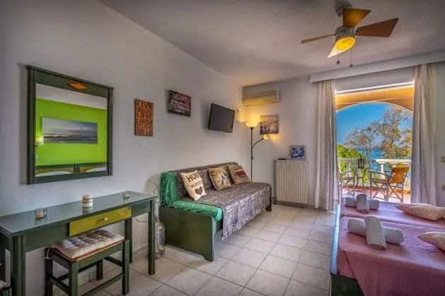 Premium Stüdyo, Deniz Manzaralı, Denize Sıfır